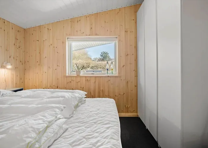 30444-odder-strandparksvej-35 *