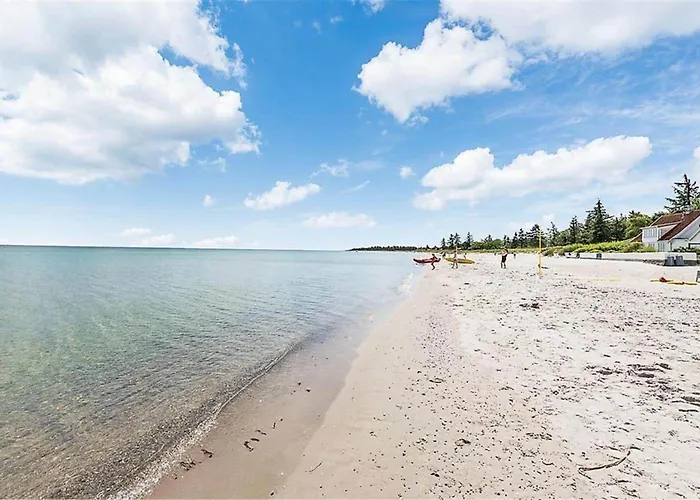 30444-odder-strandparksvej-35 * אודר